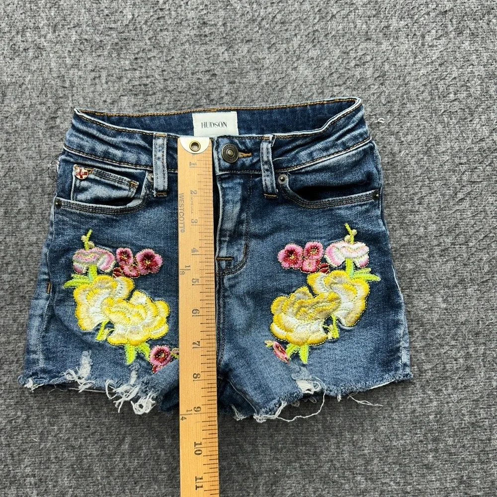 Hudson‎ Cut-off Denim Shorts Girls 10 Blue Embroidered Flowers Boho Floral - Picture 8 of 8